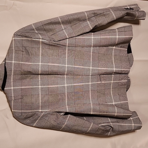 NWT Banana Republic Women’s Black and White Plaid Blazer - Picture 5 of 6